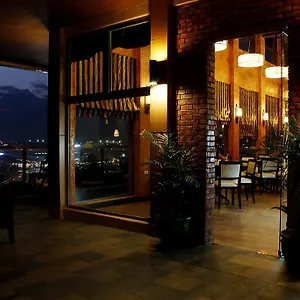 **** Hotell Park Tower Filippinerna
